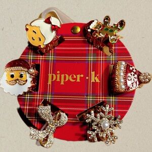 Christmas Gold Red Holiday Rhinestone Hair Clips Santa Mrs Claus Snow Piper K